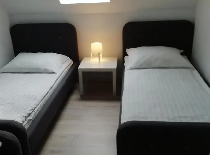 Darmaleba2 度假居 *